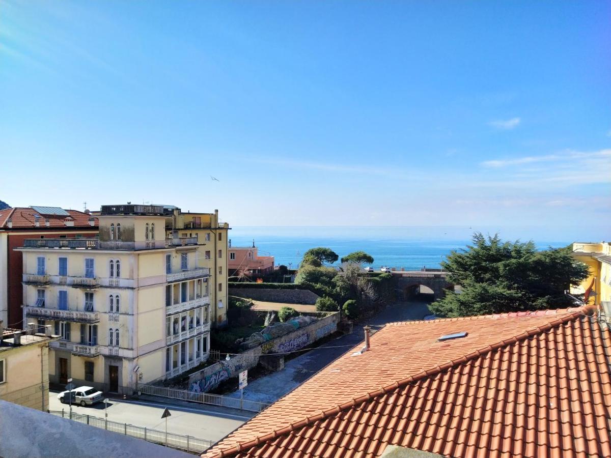 Bianca House Sea View Lägenhet Levanto Exteriör bild