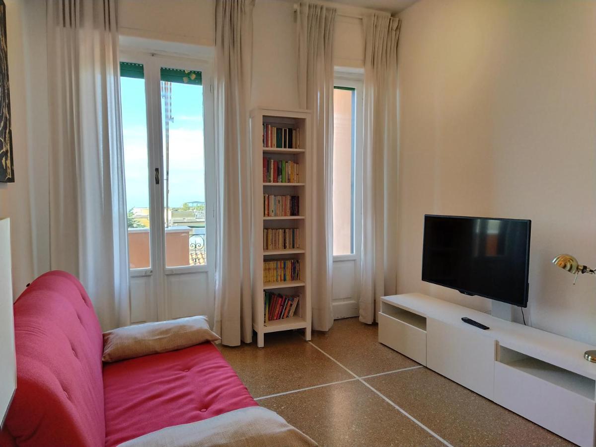 Bianca House Sea View Lägenhet Levanto Exteriör bild